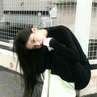 心不在焉的服务生